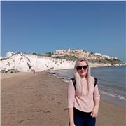 Studente in lettere offre lezioni di italiano ,storia ,geografia